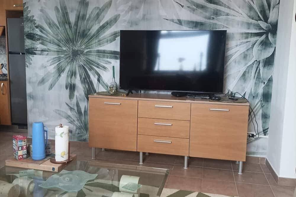 Foto 11 von 30: \"Collemare\" Gartengerät mit Pool für 7 Personen - 2 Etagen!