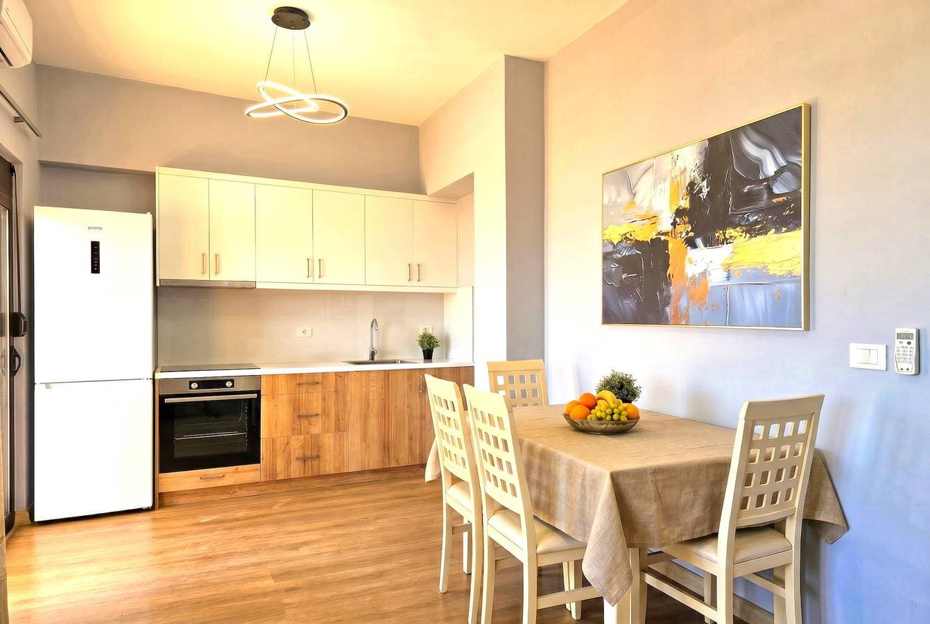 Foto 3 von 22: Ferienwohnung für 3 Personen mit Balkon