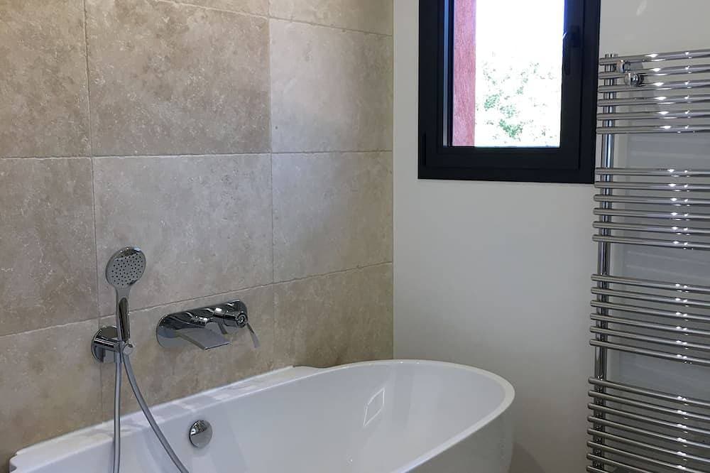 Foto 9 von 30: Modern villa near Cassis !
