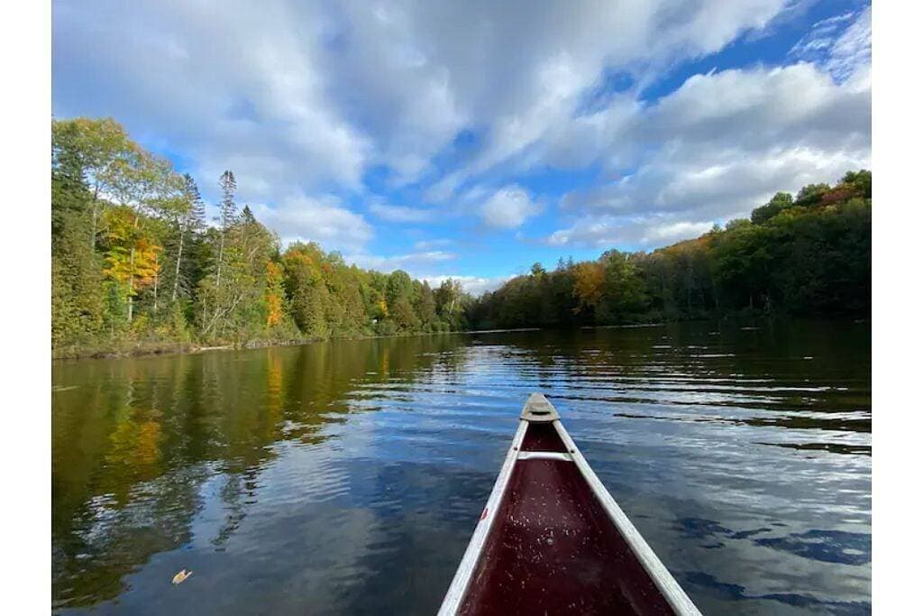 Foto 11 von 26: Lac Lola Waterfront Cottage 45 min from Ottawa