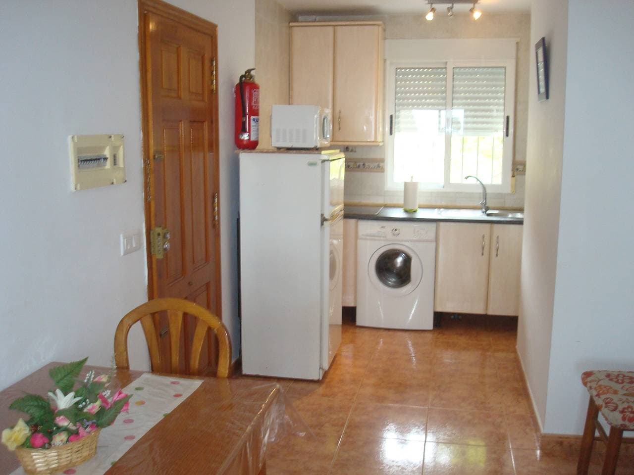 Foto 2 von 28: Wohnung im Erdgeschoss, mit großer Terrasse, zwei Schlafzimmer, Klimaanlage und
