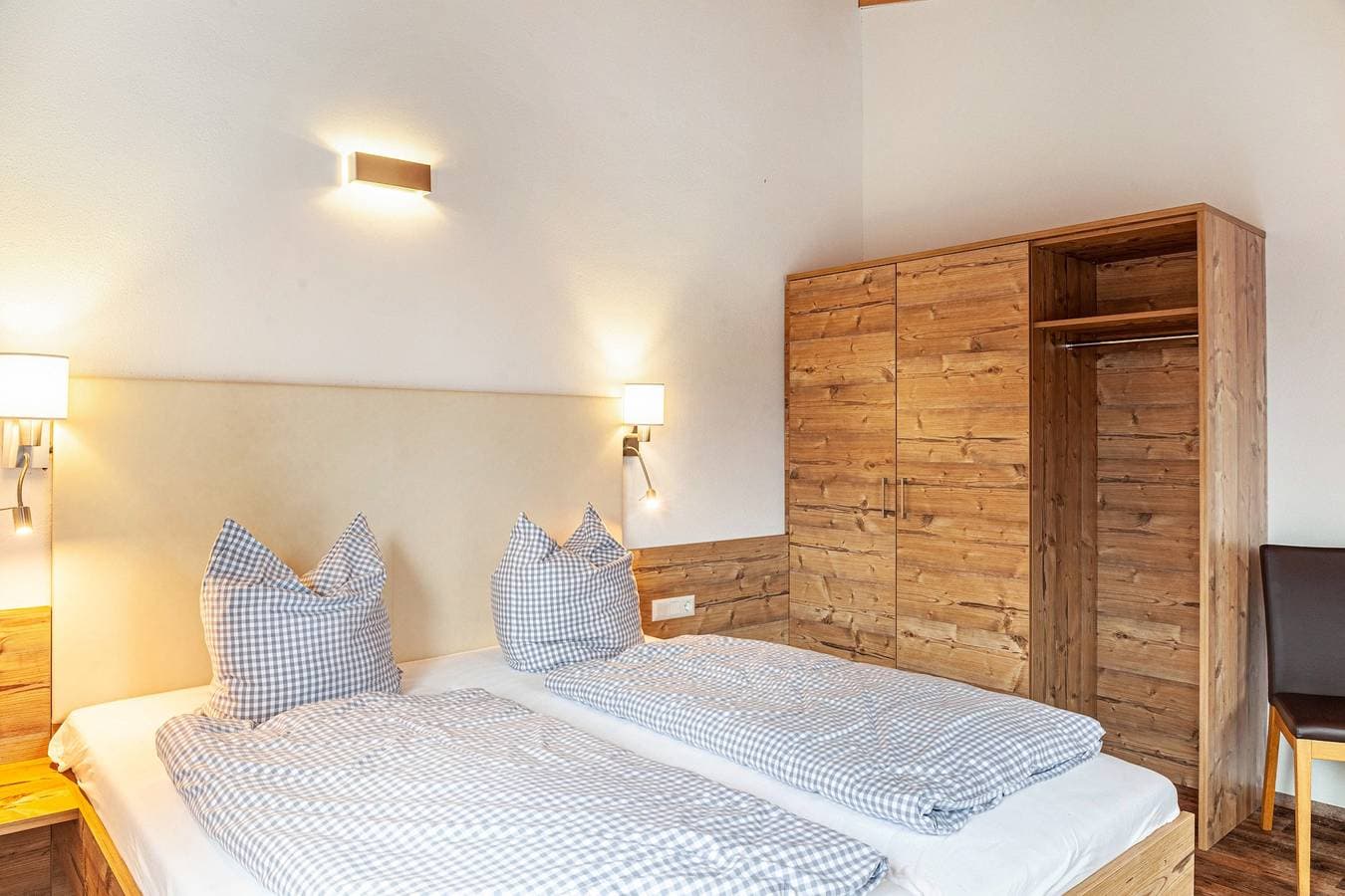 Foto 4 von 25: Ferienwohnung Wetterstein mit Bergblick, Balkon und WLAN