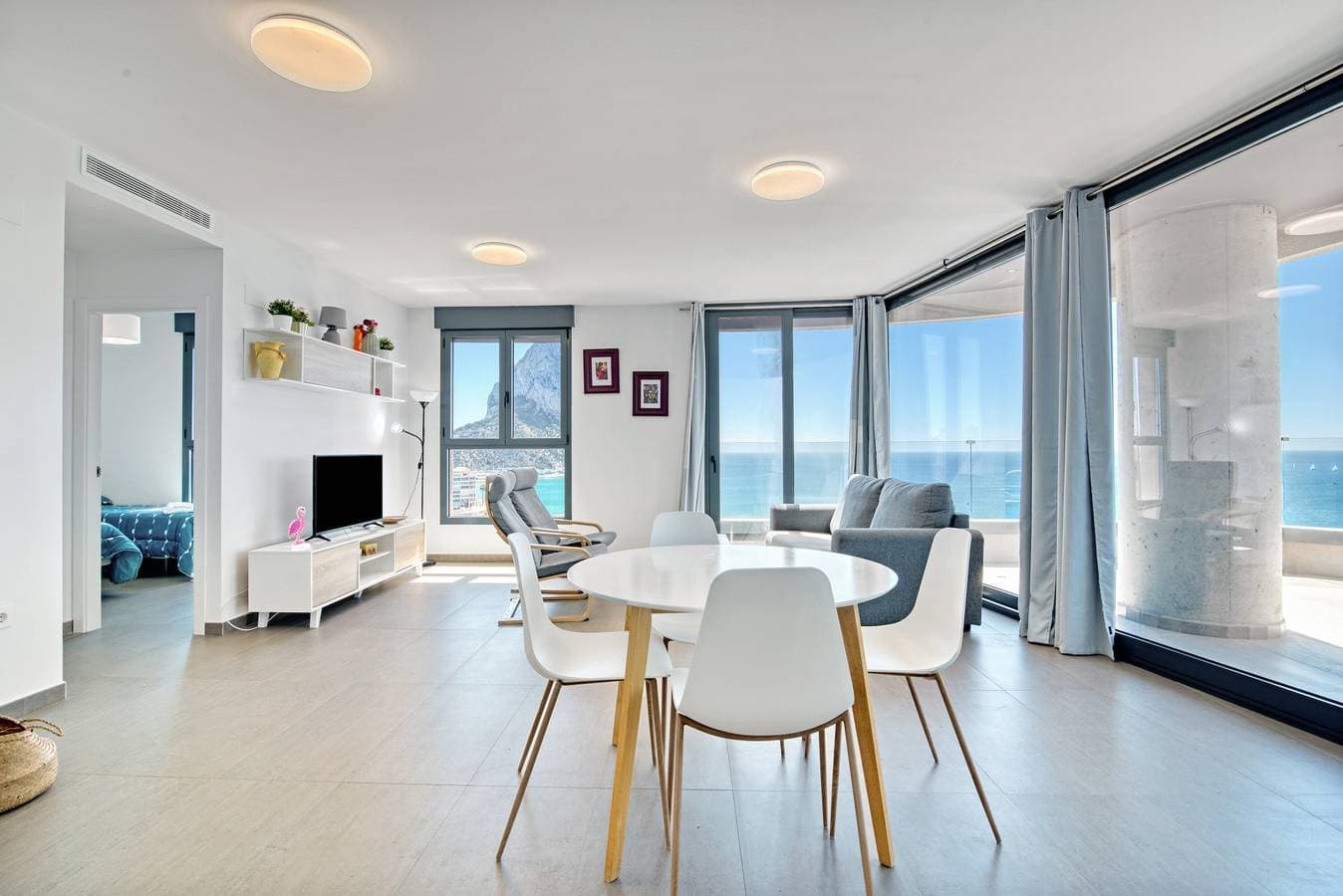 Foto 6 von 28: Ferienwohnung "Infinium 12b" mit Gemeinschaftspool und WLAN