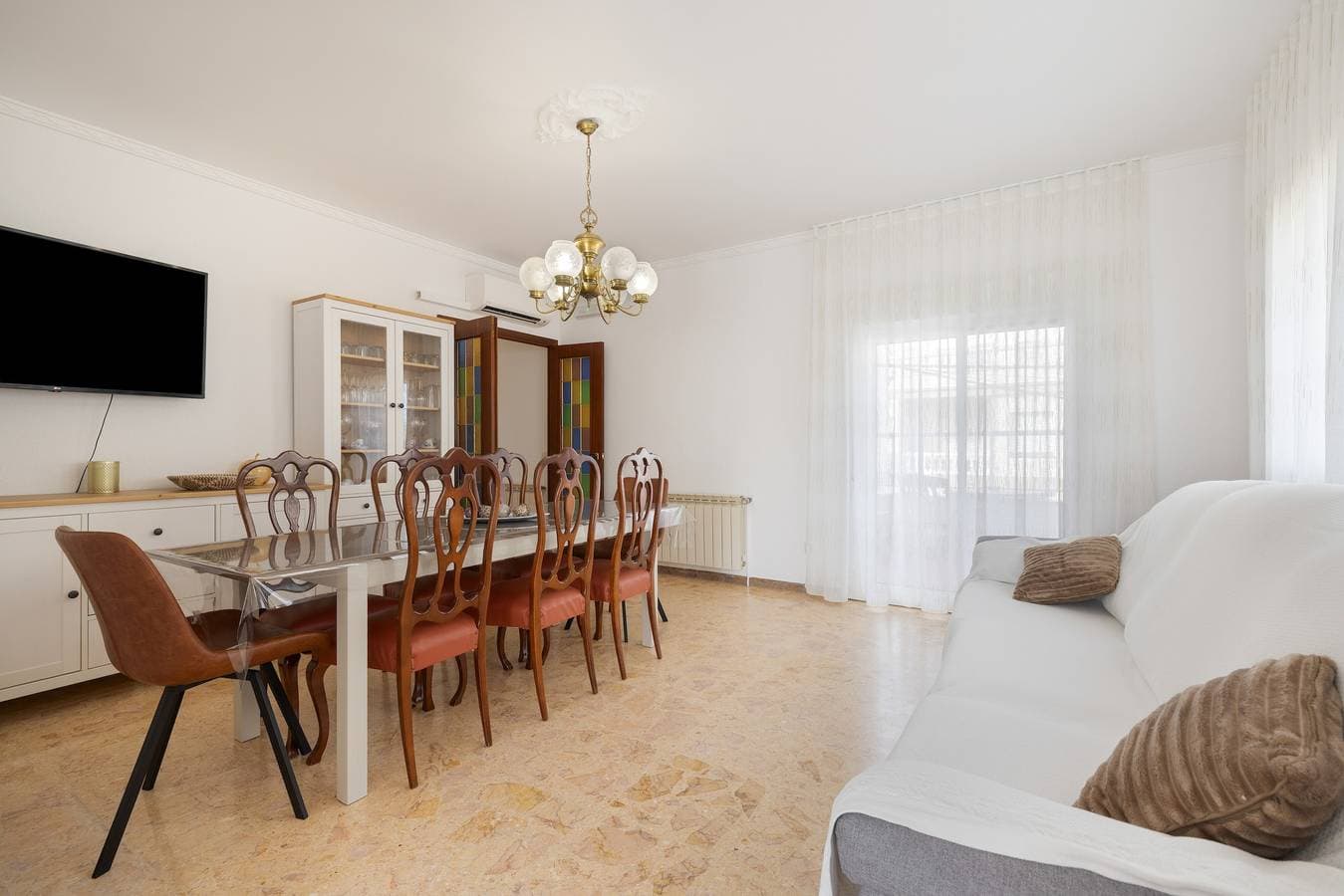 Foto 6 von 32: Ferienhaus 'Mm Delta Holidays' mit Bergblick, WLAN und Klimaanlage