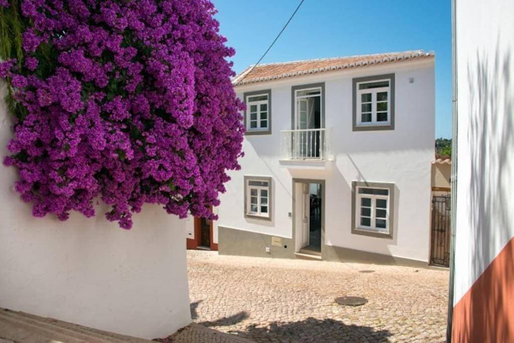 Stylish town house in Silves 1