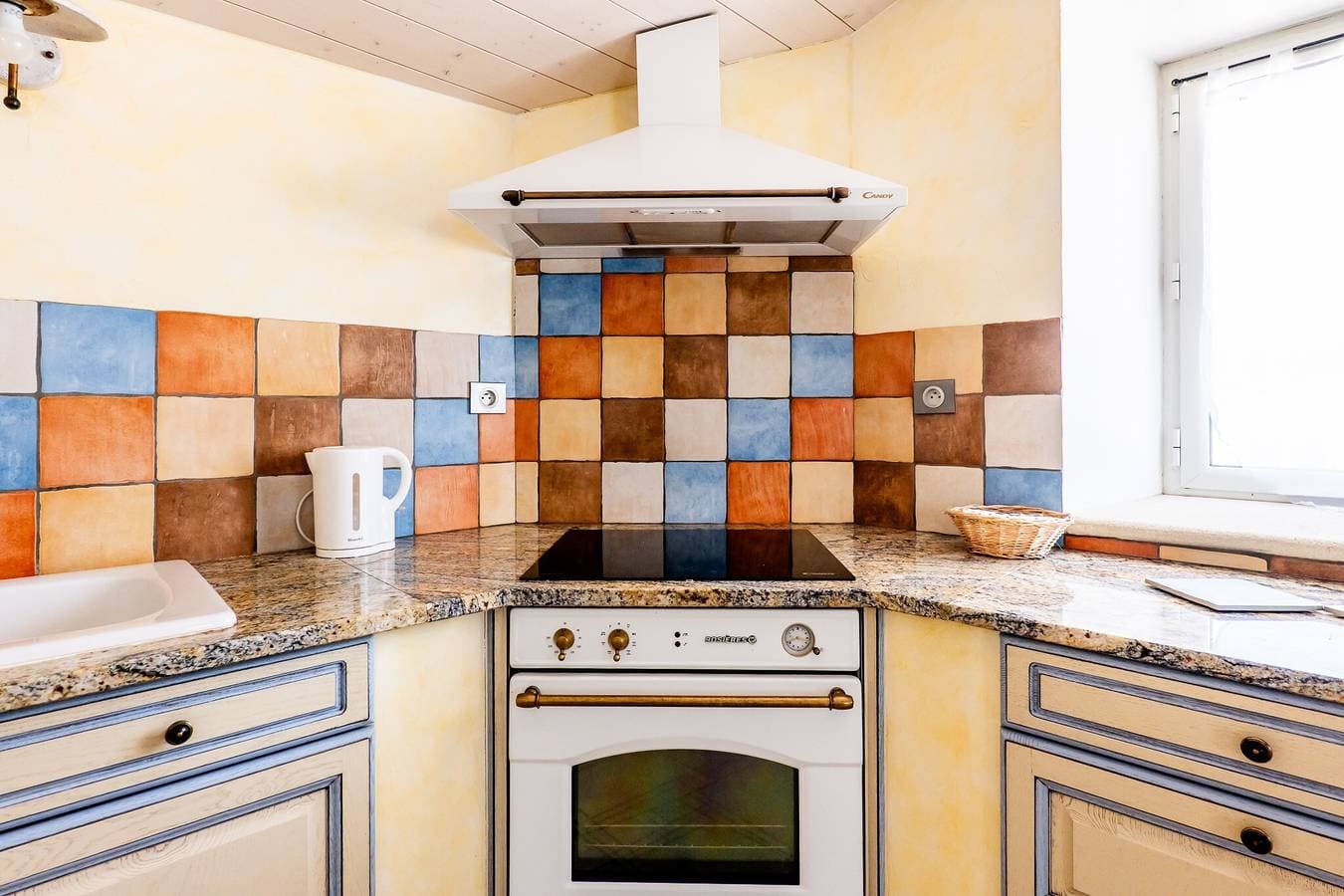 Foto 6 von 38: Appartement „Le Moulin Aux Lavandes“ mit Gemeinschaftspool und WLAN