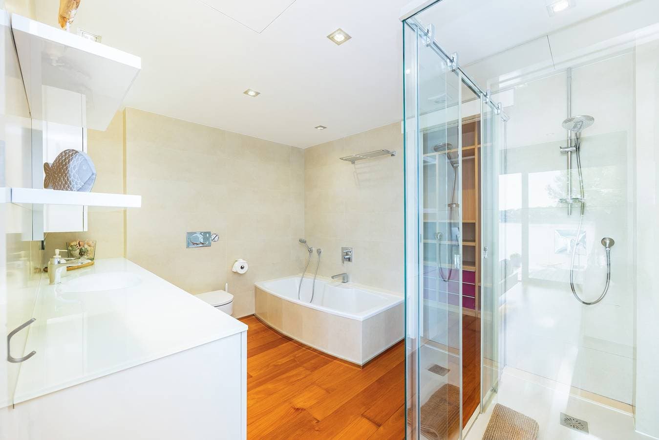 Foto 9 von 29: Ferienwohnung 'Ponent' mit Meerblick, WLAN und Klimaanlage