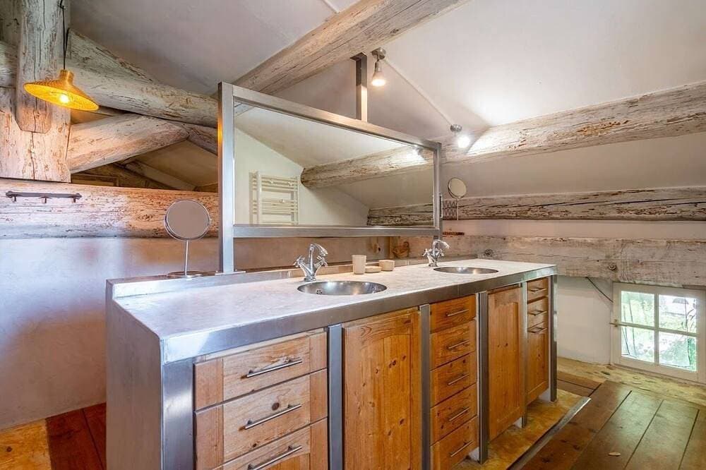 Foto 9 von 30: Loft Haus Mit Natürlichem Bad