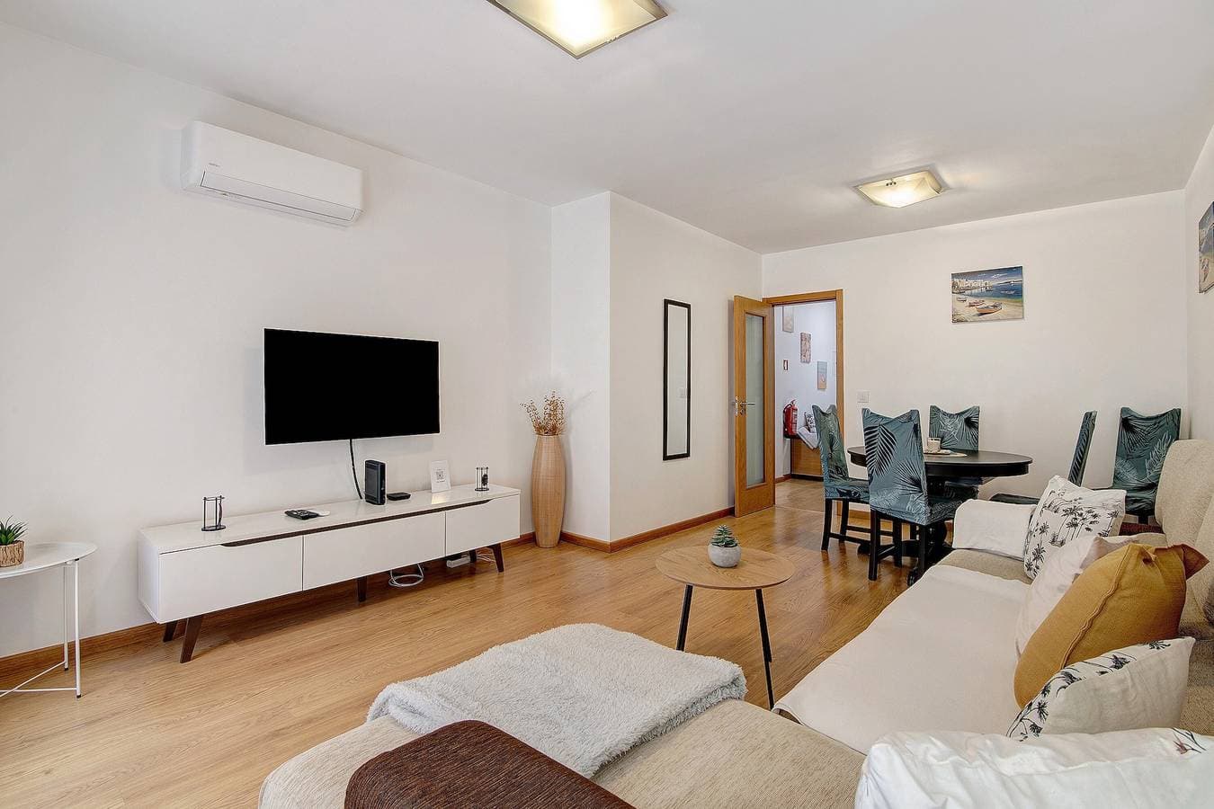 Foto 2 von 28: Apartment 'Ria Formosa Pool Heaven' mit Gemeinschaftspool, WLAN & Klimaanlage