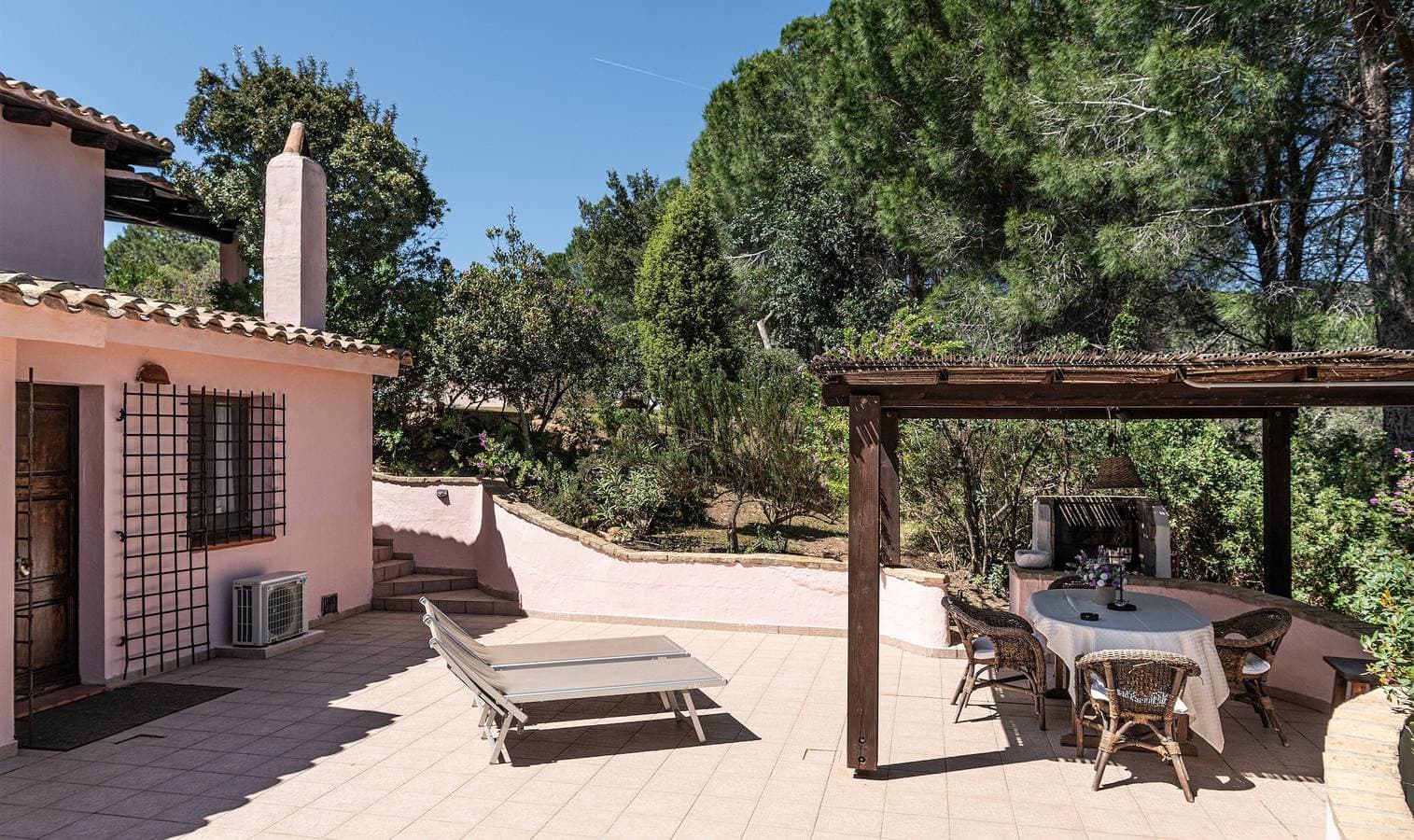 Foto 7 von 27: Villa Fiori 4 Is Molas – Exklusive Villa mit privatem Pool und Meerblick auf Sardinien