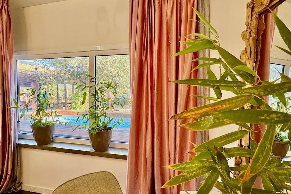Villa Sophia Central with private plunge pool 1
