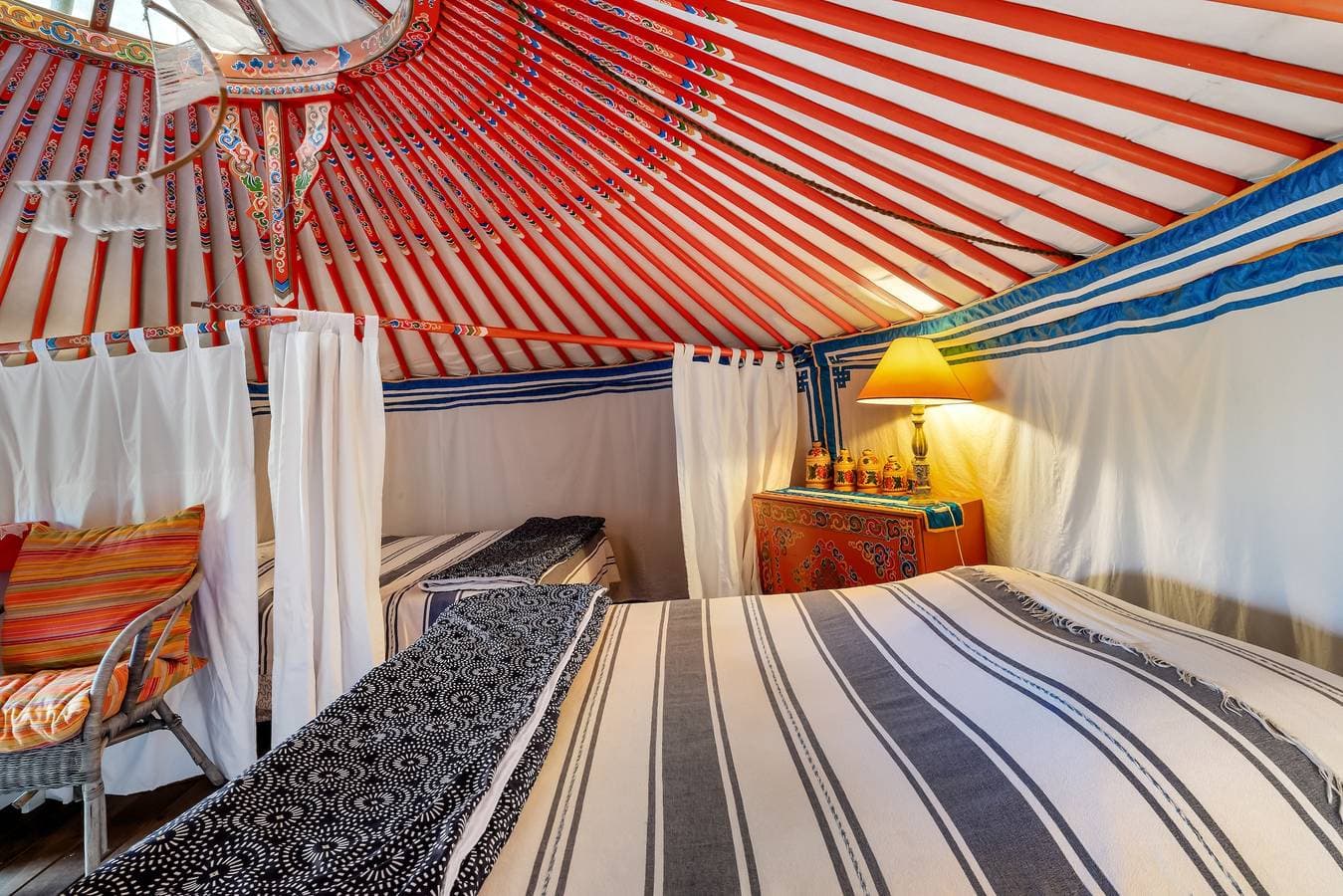 Foto 11 von 25: Bed & Breakfast 'Yourte - Les Toits Du Gaou' mit Gemeinschaftsterrasse und WLAN