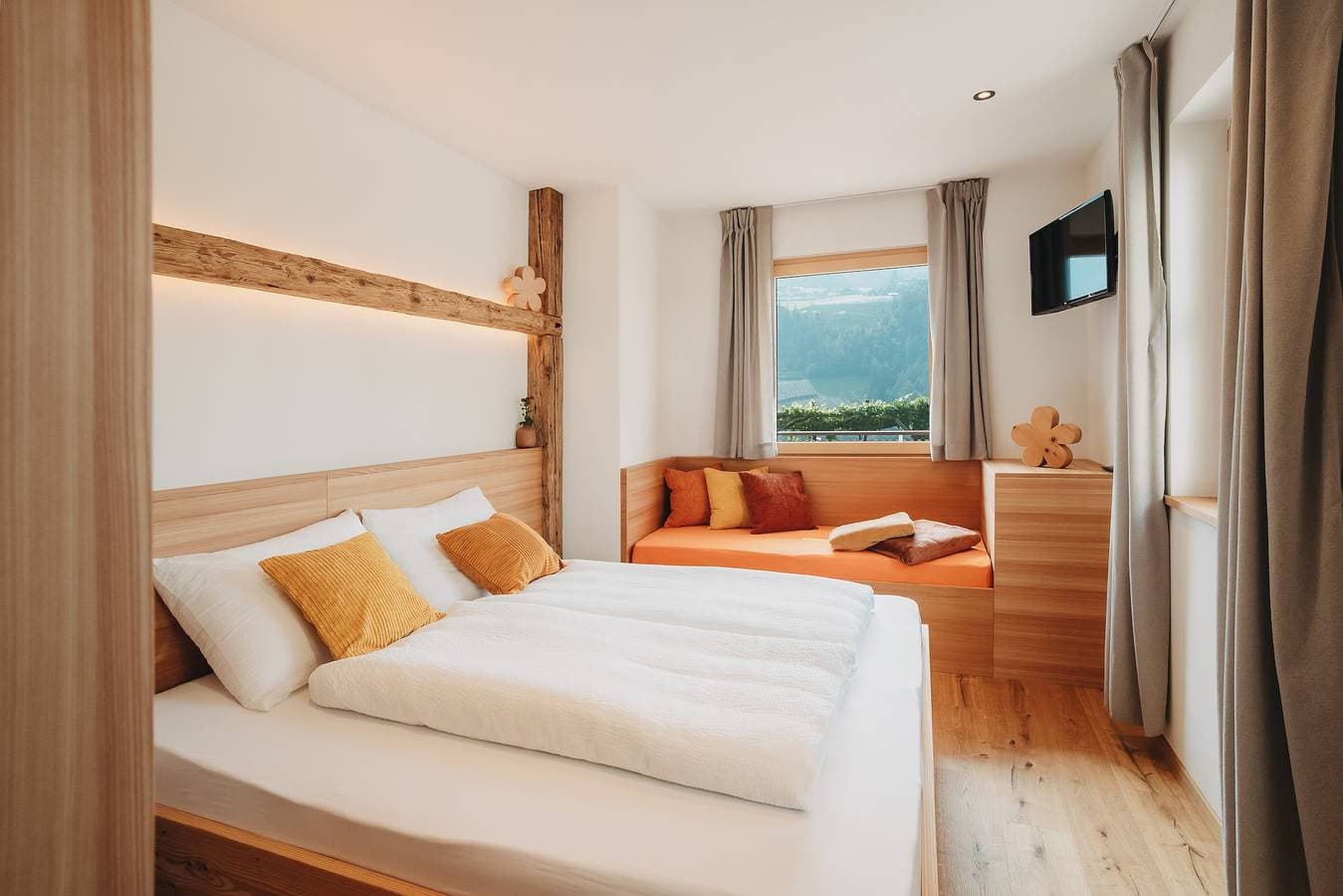 Foto 9 von 19: Apartment 'Morgensonne Innersennerhof' mit Bergblick, WLAN und Klimaanlage