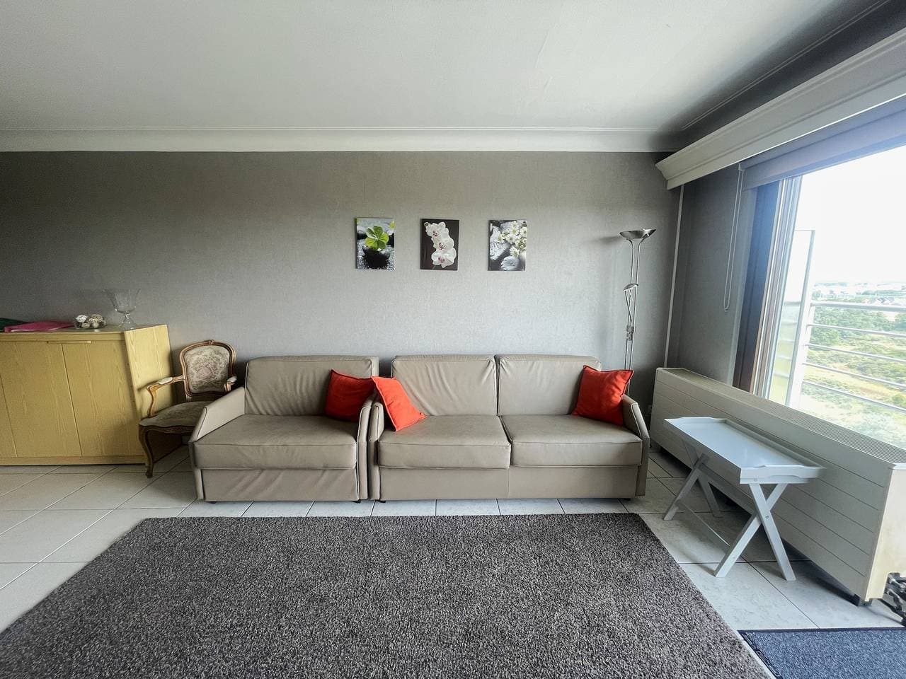 Apartment mit Pool und Meerblick 1