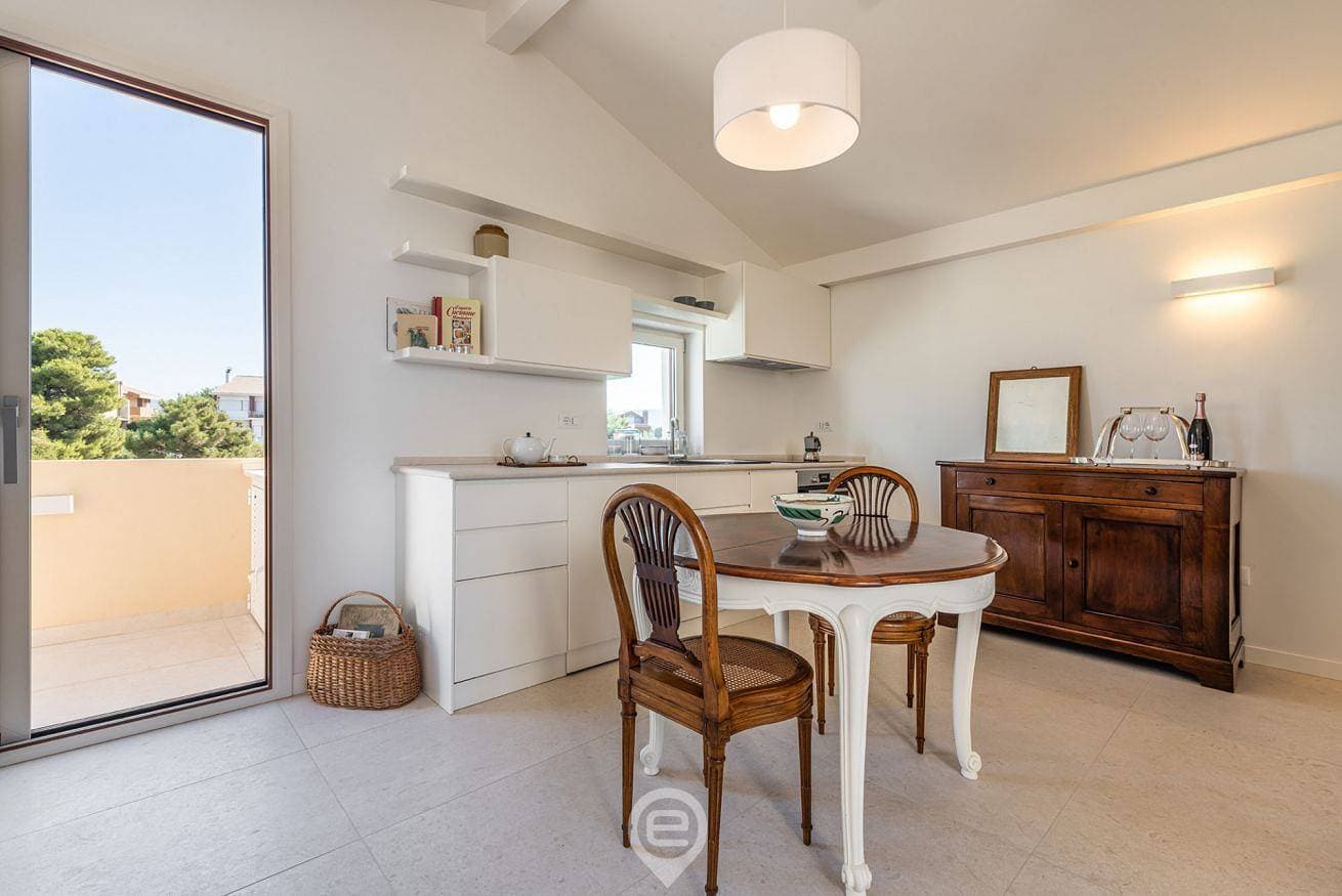 Foto 8 von 40: Ferienhaus für 2 Personen mit Meerblick