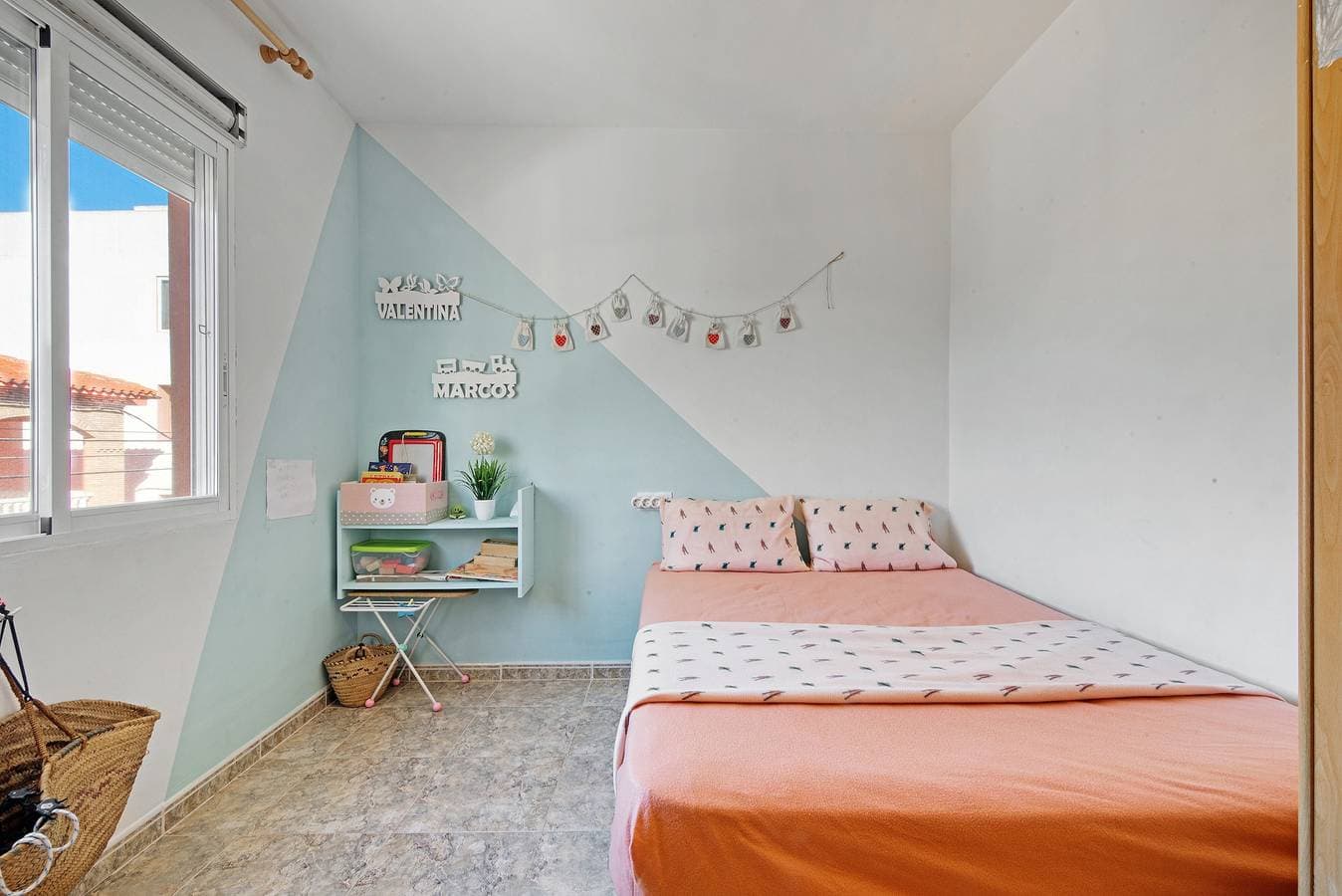 Foto 13 von 21: Ferienwohnung 'Playa De Chilches' mit privater Terrasse und Balkon