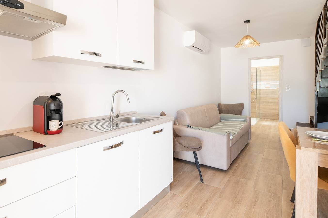 Foto 9 von 26: Apartment „La Dolce Vita 6“ mit Meerblick, WLAN und Klimaanlage