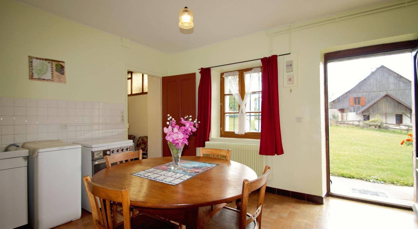 Foto 10 von 15: Gemütliche Gite mit Parkplatz, Garten und Bergblick