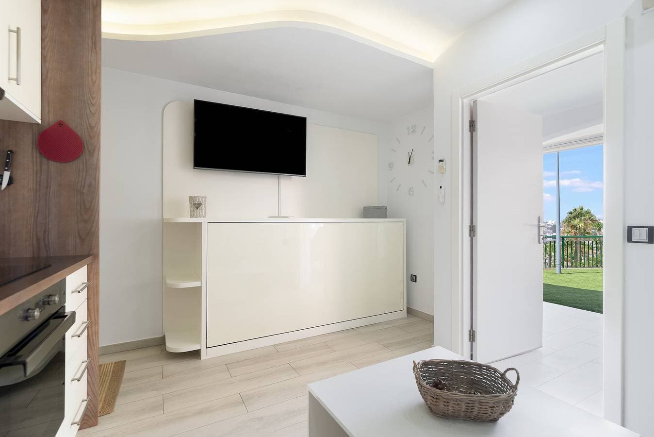 Foto 10 von 25: Ferienwohnung für 3 Personen mit Pool