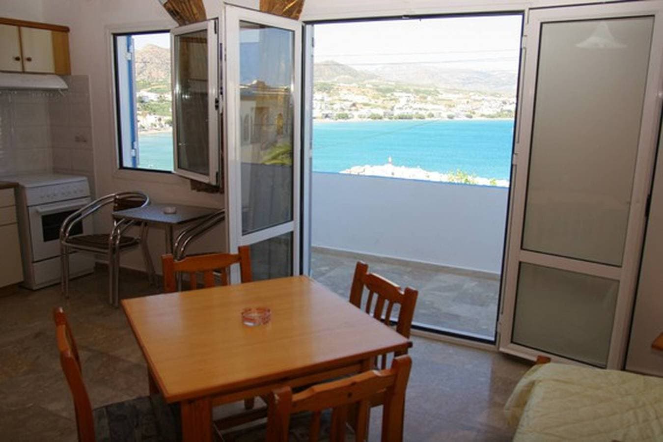 Apartment mit Meer- und Bergblick für 4 Personen 1
