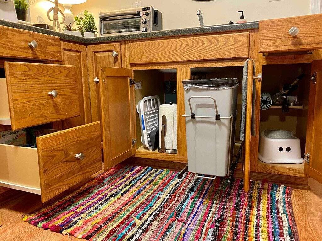 Foto 7 von 20: Geräumige 1-Zimmer moderne Kellerwohnung in der Nähe von Gmu mit privatem Eingang - Aktualisierte Annehmlichkeiten
