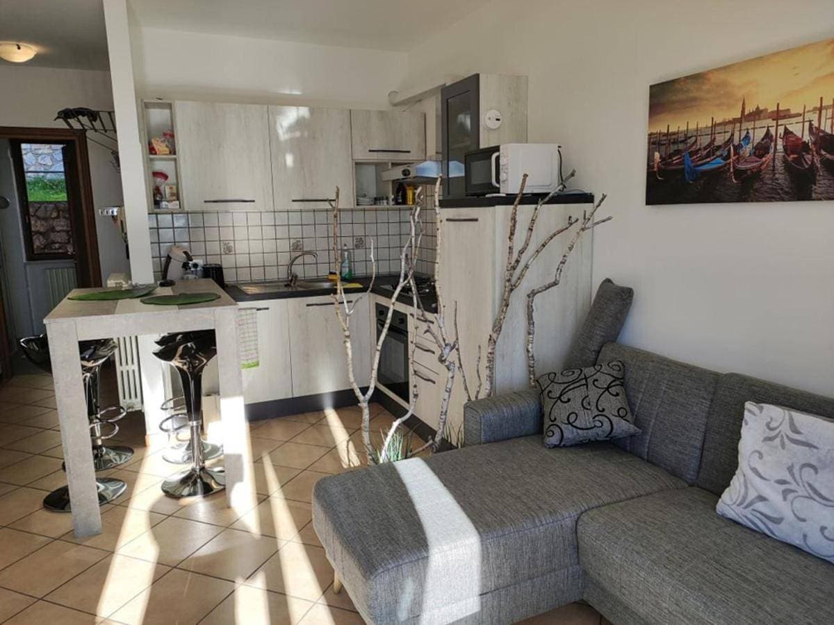 Foto 2 von 14: Apartment with Lake View