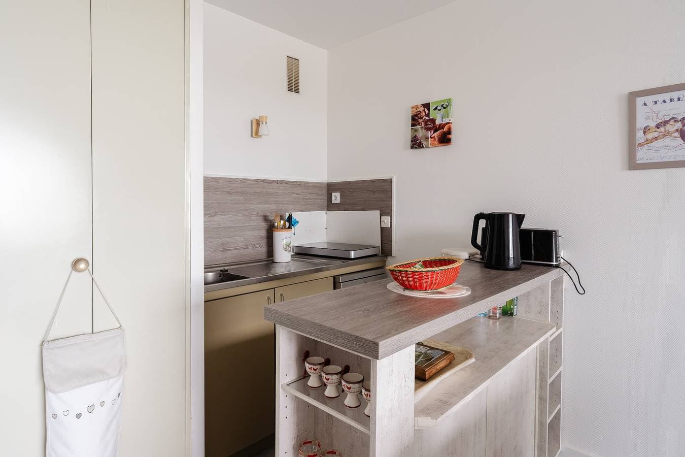 Foto 4 von 12: Ferienwohnung für 4 Personen mit Terrasse