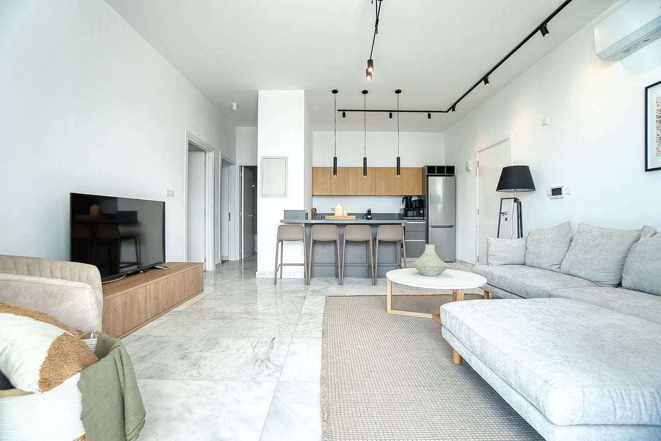 Foto 11 von 36: Ferienwohnung für 4 Personen mit Balkon