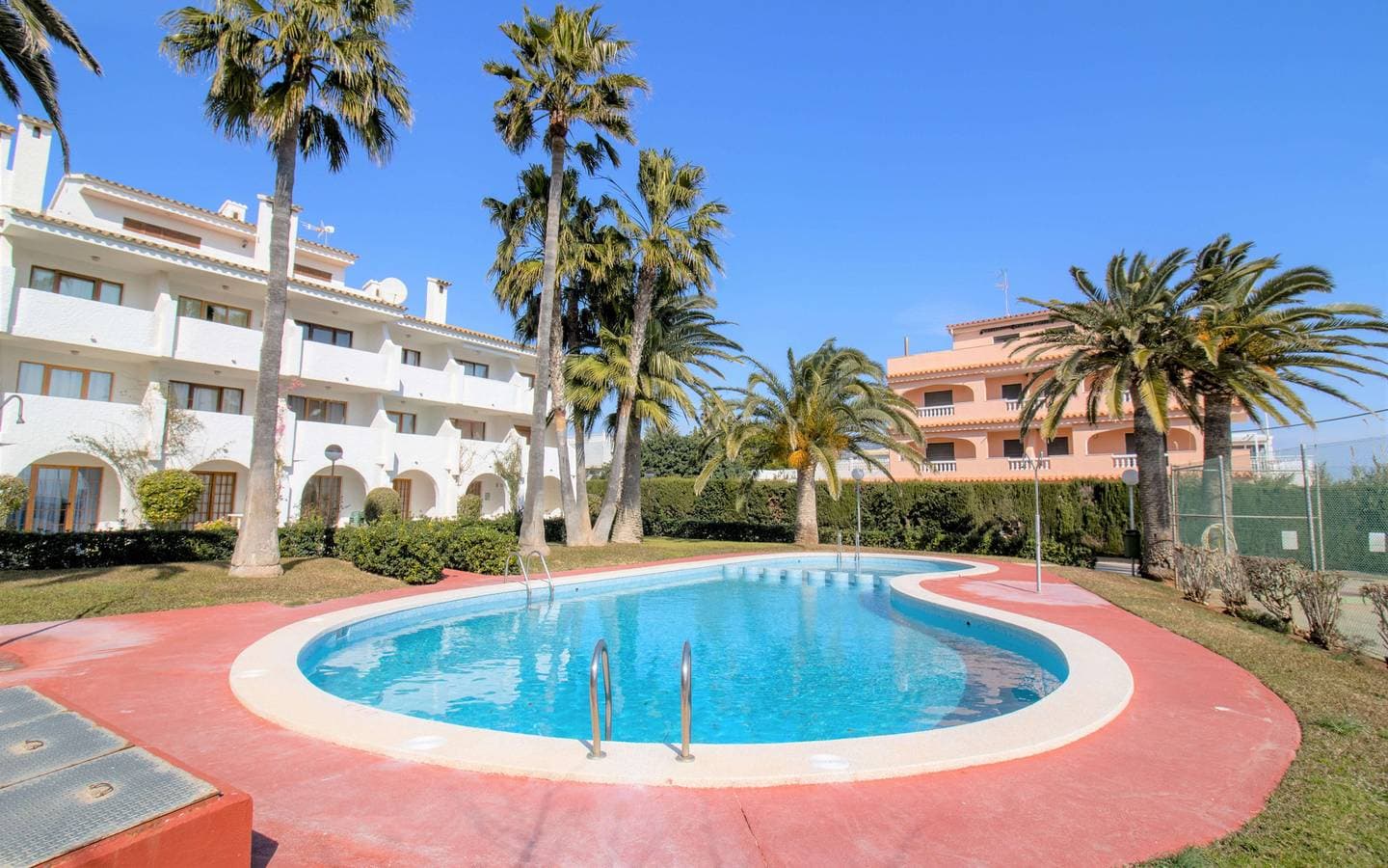 Foto 4 von 18: Apartamento frente al mar con terraza Playa Romana