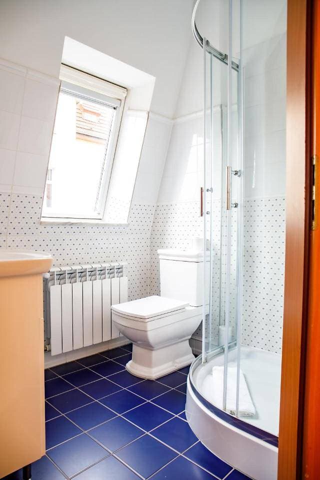 Foto 12 von 12: Double or Twin Room with Bathroom