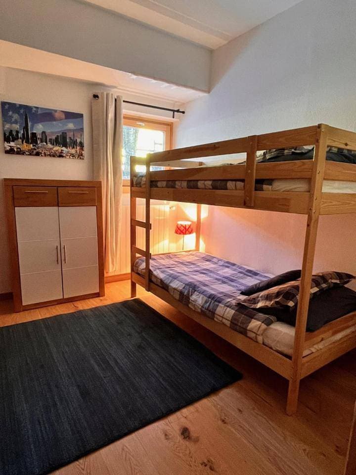 Foto 13 von 28: Two-Bedroom Apartment