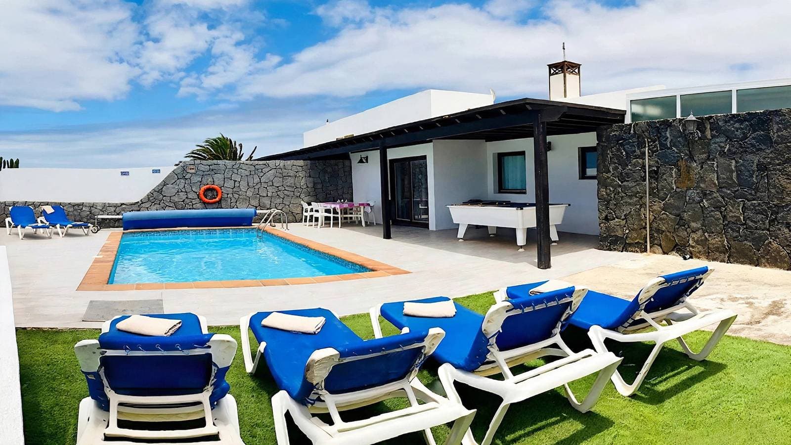 Villa Neptuno mit Privatpool, Meerblick, Smart-TV & free Wifi 1