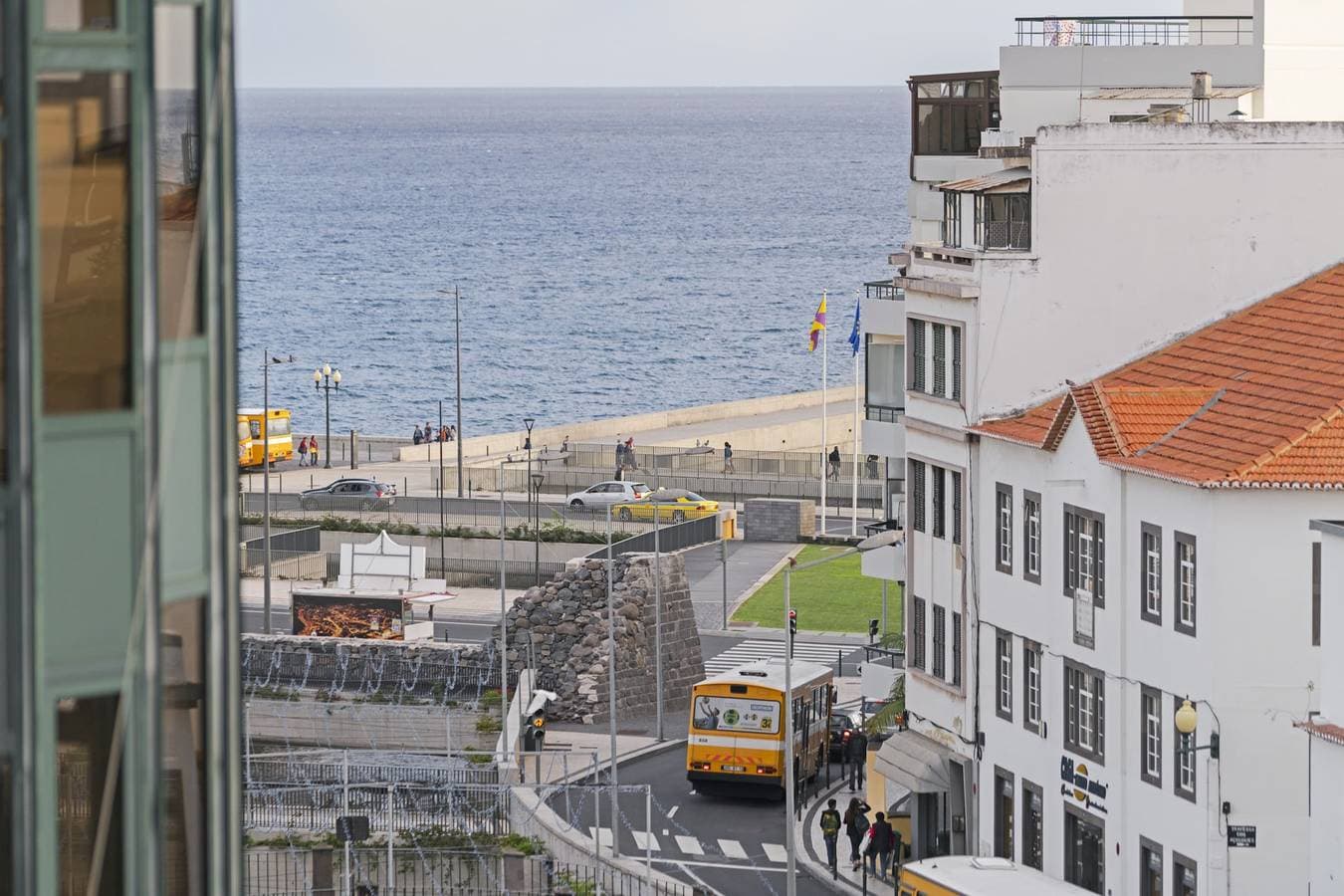 Foto 13 von 29: Faa Rentals 31 de Janeiro 2A, die Stadt zu Ihren Füßen