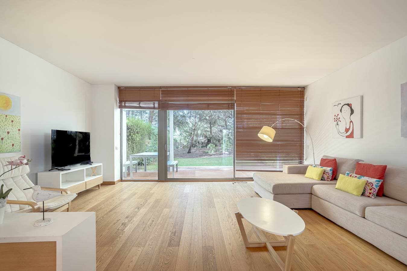 Foto 3 von 40: Villa für 4 Personen mit Balkon