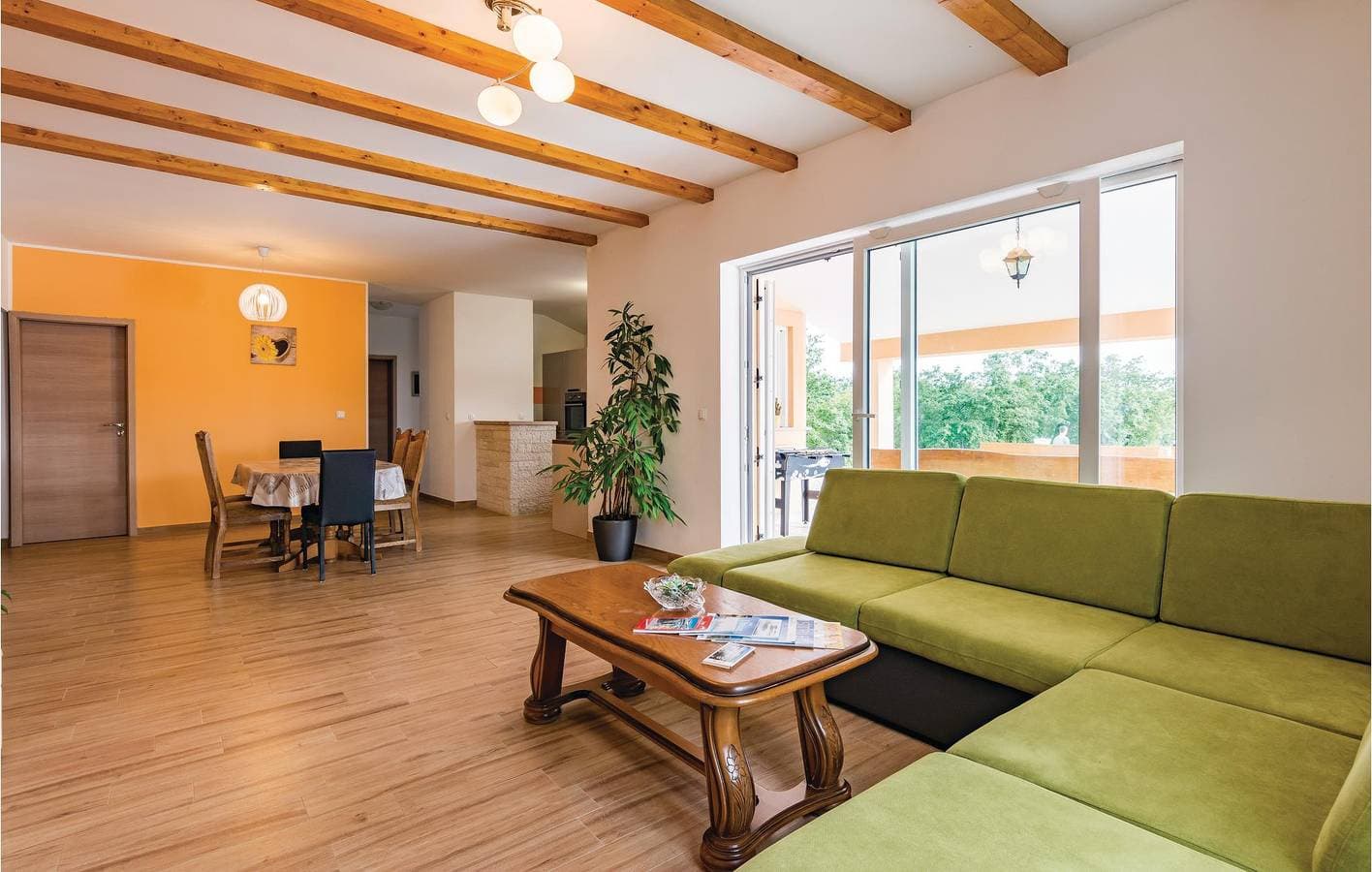 Foto 10 von 29: Geräumige 2-Zimmer-Wohnung mit WLAN, Pool und Terrasse