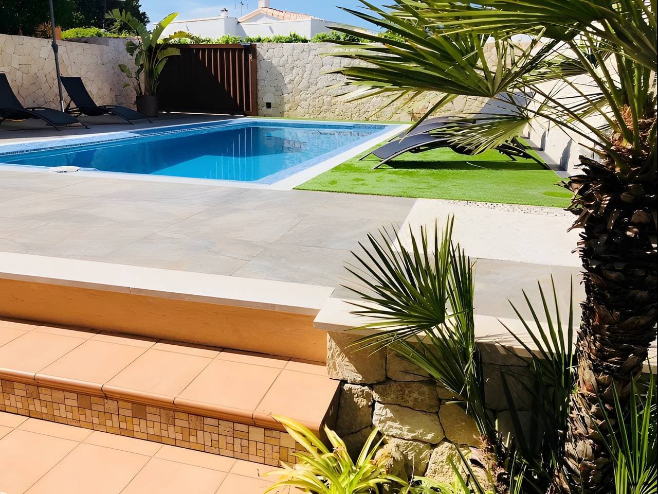 Foto 2 von 26: Villas 2 meet Estamarell – Exklusive Villa mit privatem Pool und Natur pur