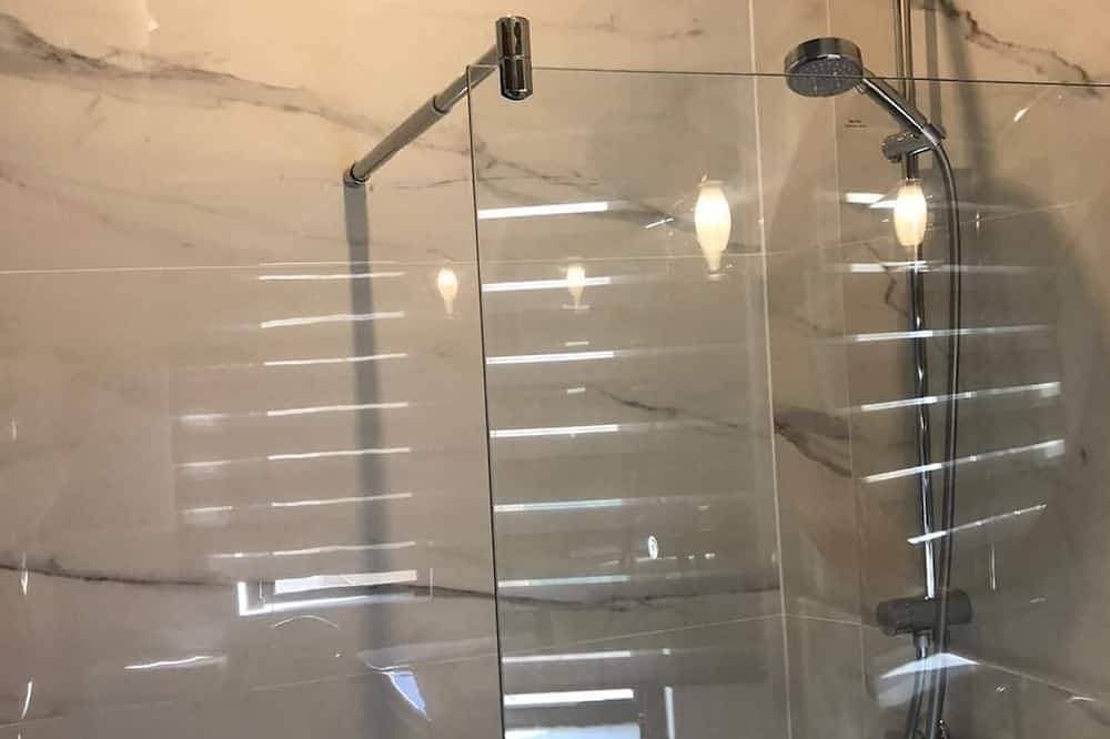 Foto 11 von 19: This apartment is a 1 bedroom(s), 1 bathrooms, located in Tas-Sliema, null.