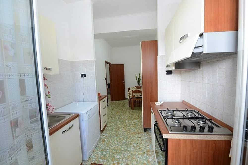 Foto 6 von 8: Second floor apartment Casa Amena near Vatican, Metro, parking.