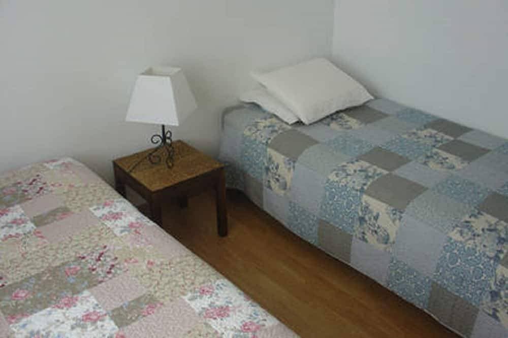 Foto 4 von 18: Haus in der Nähe von Praia do Cavaleiro