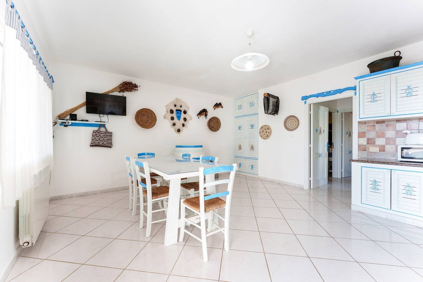 Foto 12 von 34: Ferienwohnung 'mamuthones' mit Meerblick, WLAN, Terrasse und Gemeinschaftspool