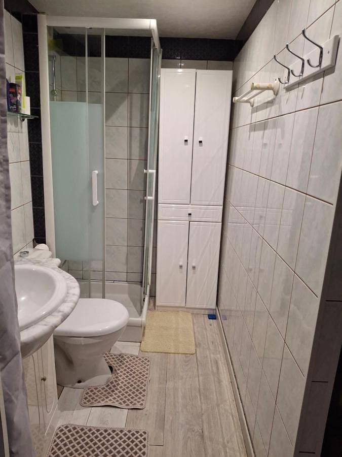 Foto 4 von 11: One-Bedroom Apartment
