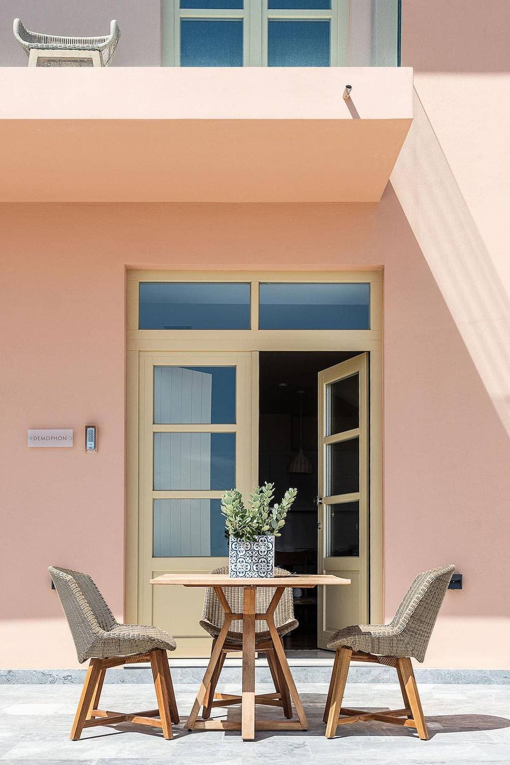 Foto 10 von 33: Ferienwohnung für 3 Personen mit Terrasse
