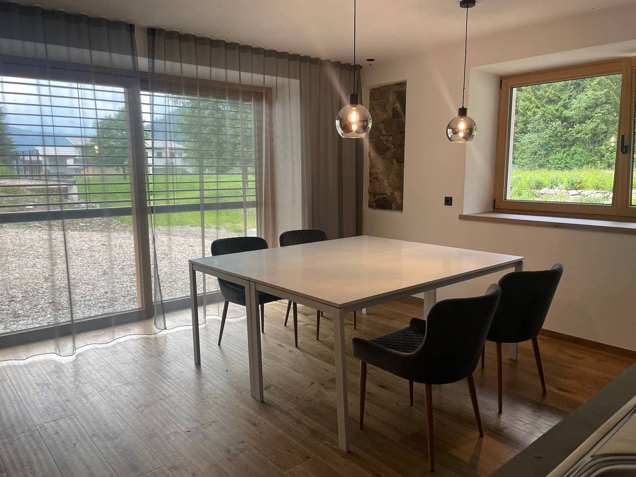 Foto 2 von 20: Chalet „Villa Anita The Garden“ mit Bergblick, WLAN und Klimaanlage