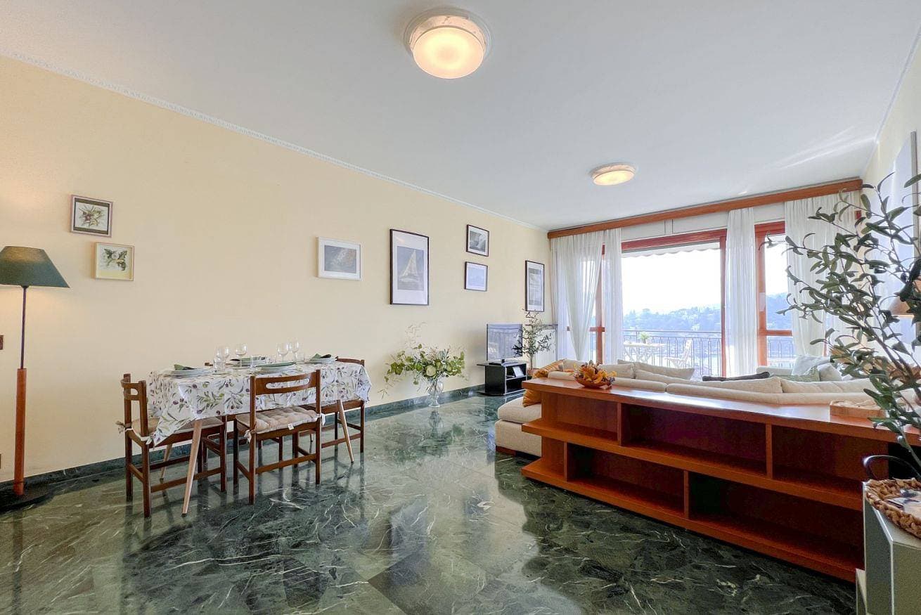 Foto 6 von 33: Ferienwohnung für 5 Personen mit Balkon/Terrasse
