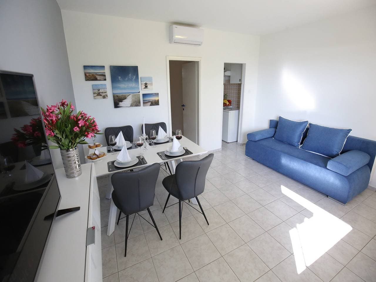 Foto 6 von 79: Ferienhaus in Bibinje in Strandnähe