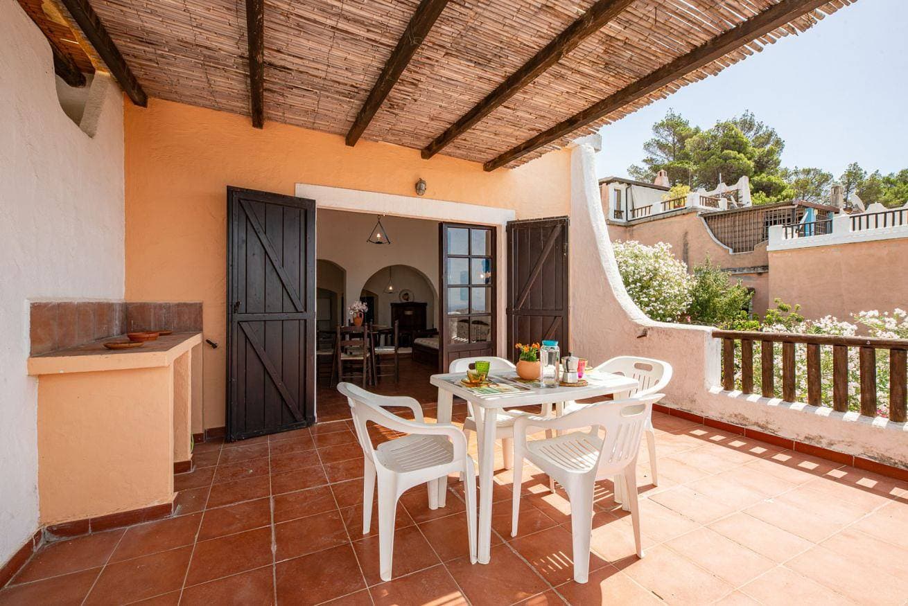 Foto 9 von 30: Ferienhaus für 3 Personen mit Balkon/Terrasse