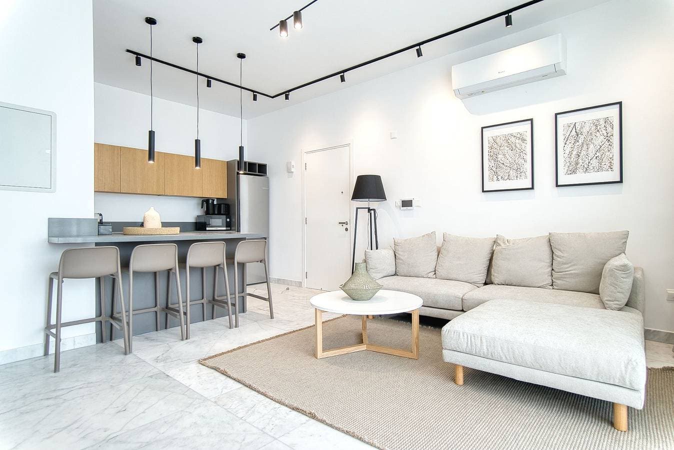 Foto 4 von 36: Ferienwohnung für 4 Personen mit Balkon