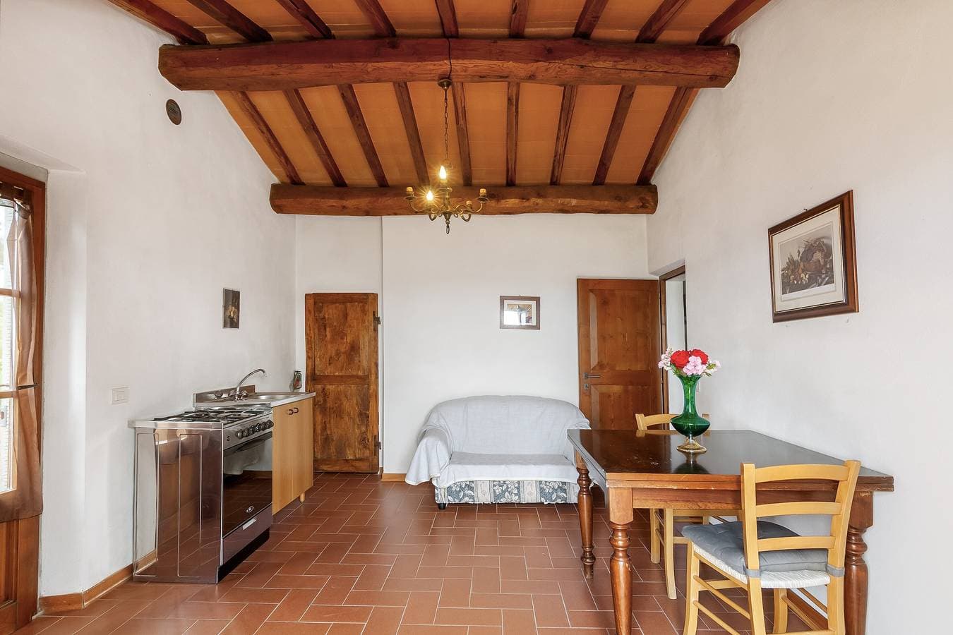 Foto 7 von 30: Ferienwohnung 'Cipressaia Bellavista' mit Gemeinschaftspool, Gemeinschaftsgarten und Wi-Fi