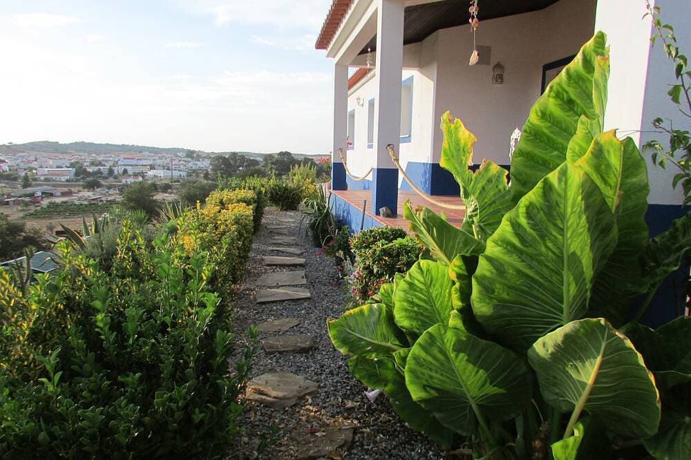Monte Alentejano mit Schwimmbad in Almodôvar 1