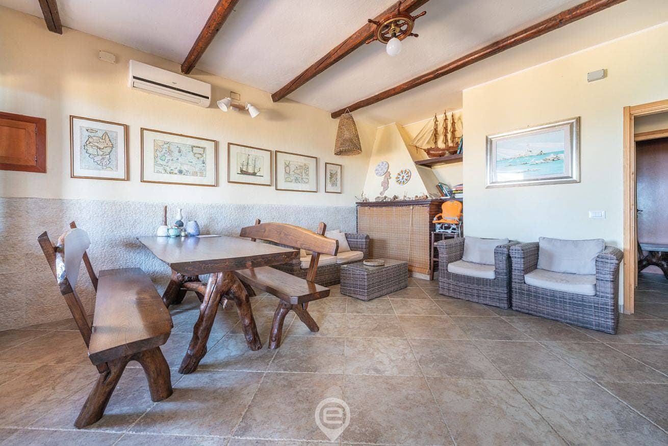 Foto 5 von 36: Ferienhaus für 6 Personen mit Balkon/Terrasse